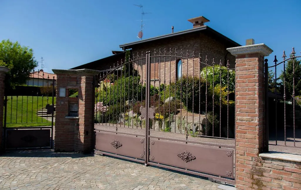 B&B Ca Du Soleil Uggiate 0*, Uggiate-Trevano Italy
